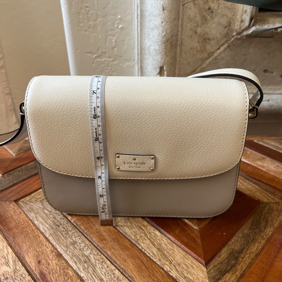 New without tags, Kate Spade Leather Crossbody Purse - Picture 6 of 6